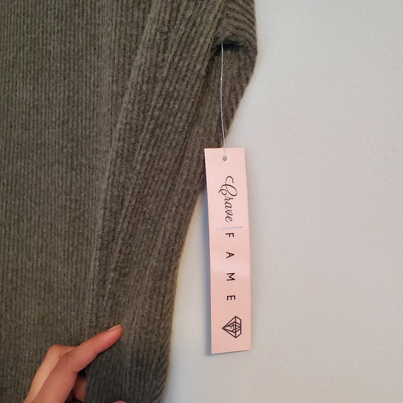 Crave Fame teens long sleeve blouse - Picture 3 of 10